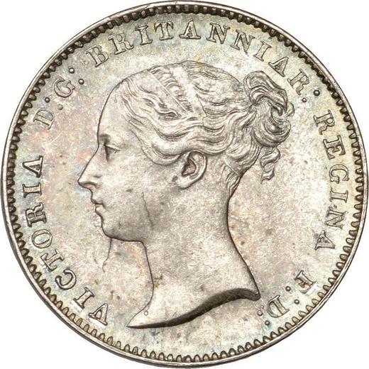 Аверс монеты - 3 пенса 1847 года - цена серебряной монеты - Великобритания, Виктория